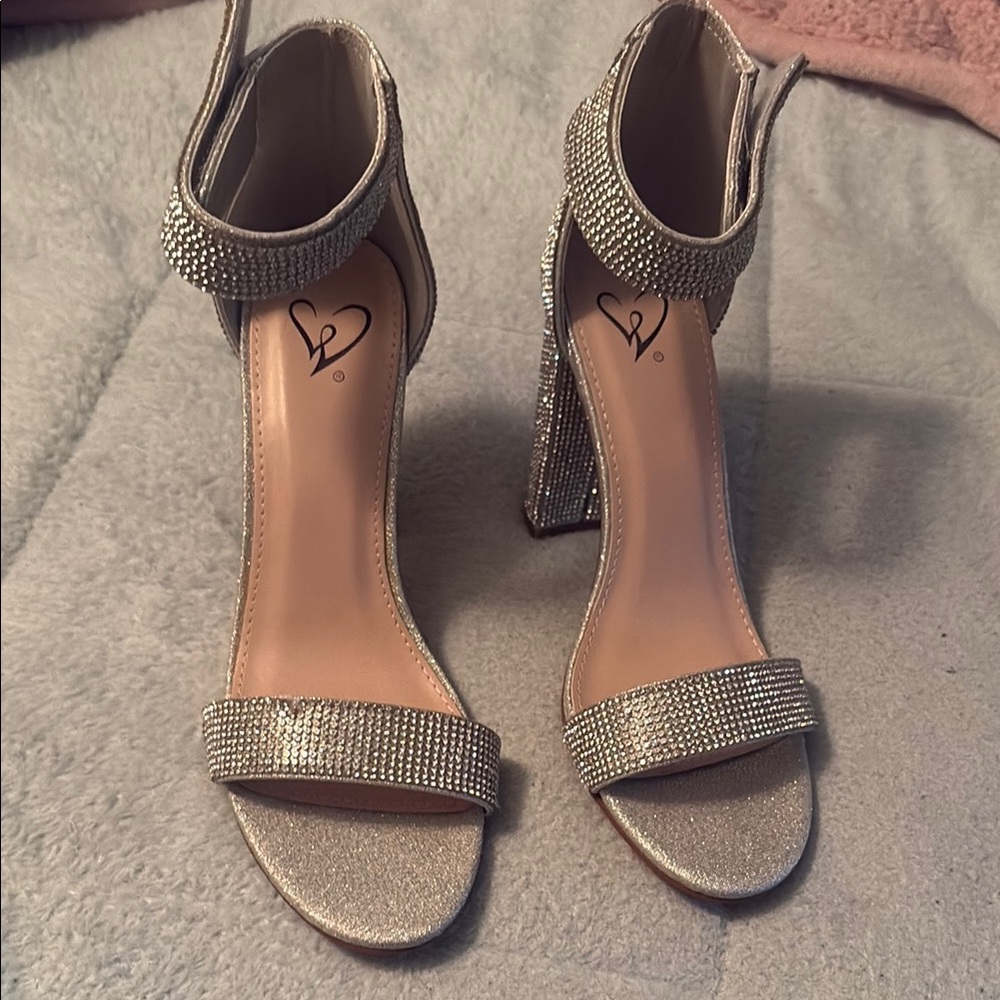 Elegant Silver Rhinestone Women's Heels
